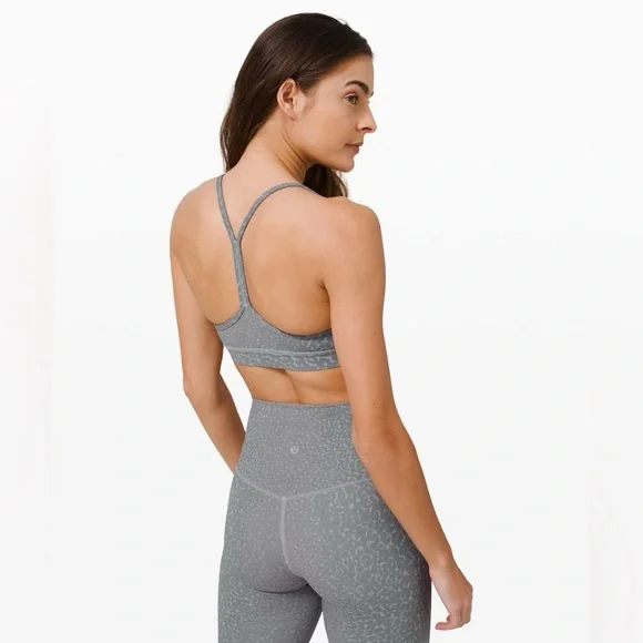 Lululemon Flow Y Bra Nulu *Light Support* B/C Cup & Align Pant 28” City Camo 4